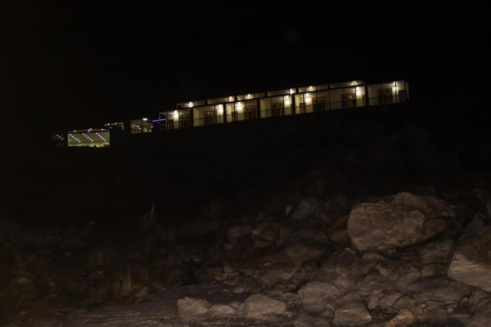 Eden Lake View Hotel Karimabad  Exterior foto